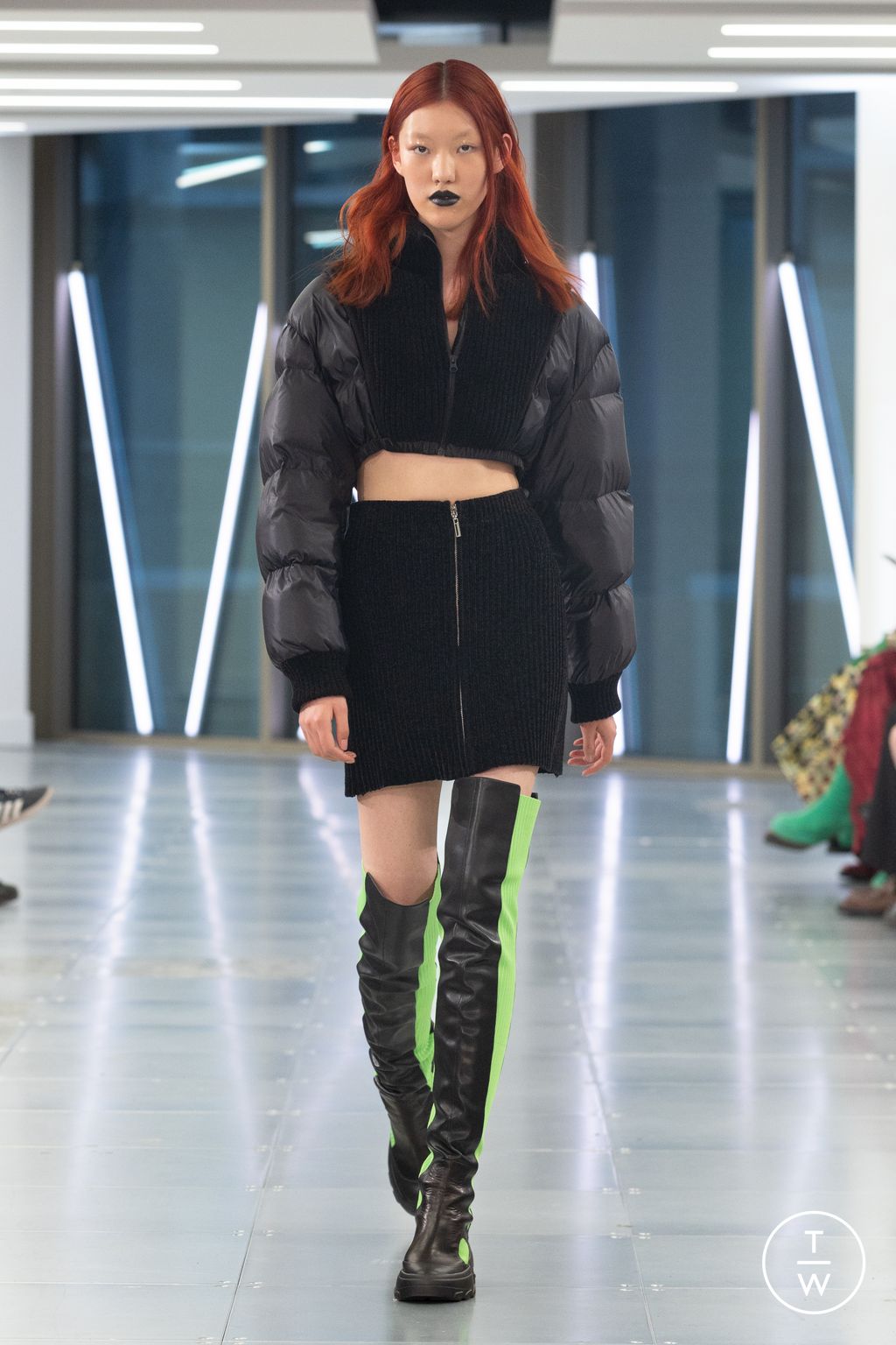 Fashion Week London Fall/Winter 2023 look 9 from the Mark Fast collection womenswear