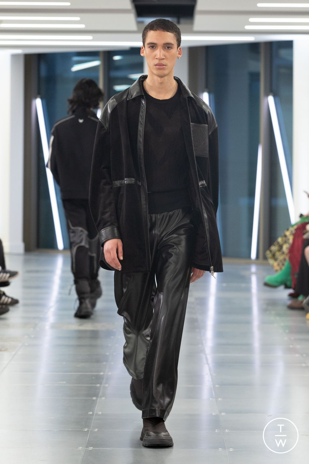 Fashion Week London Fall/Winter 2023 look 12 from the Mark Fast collection 女装