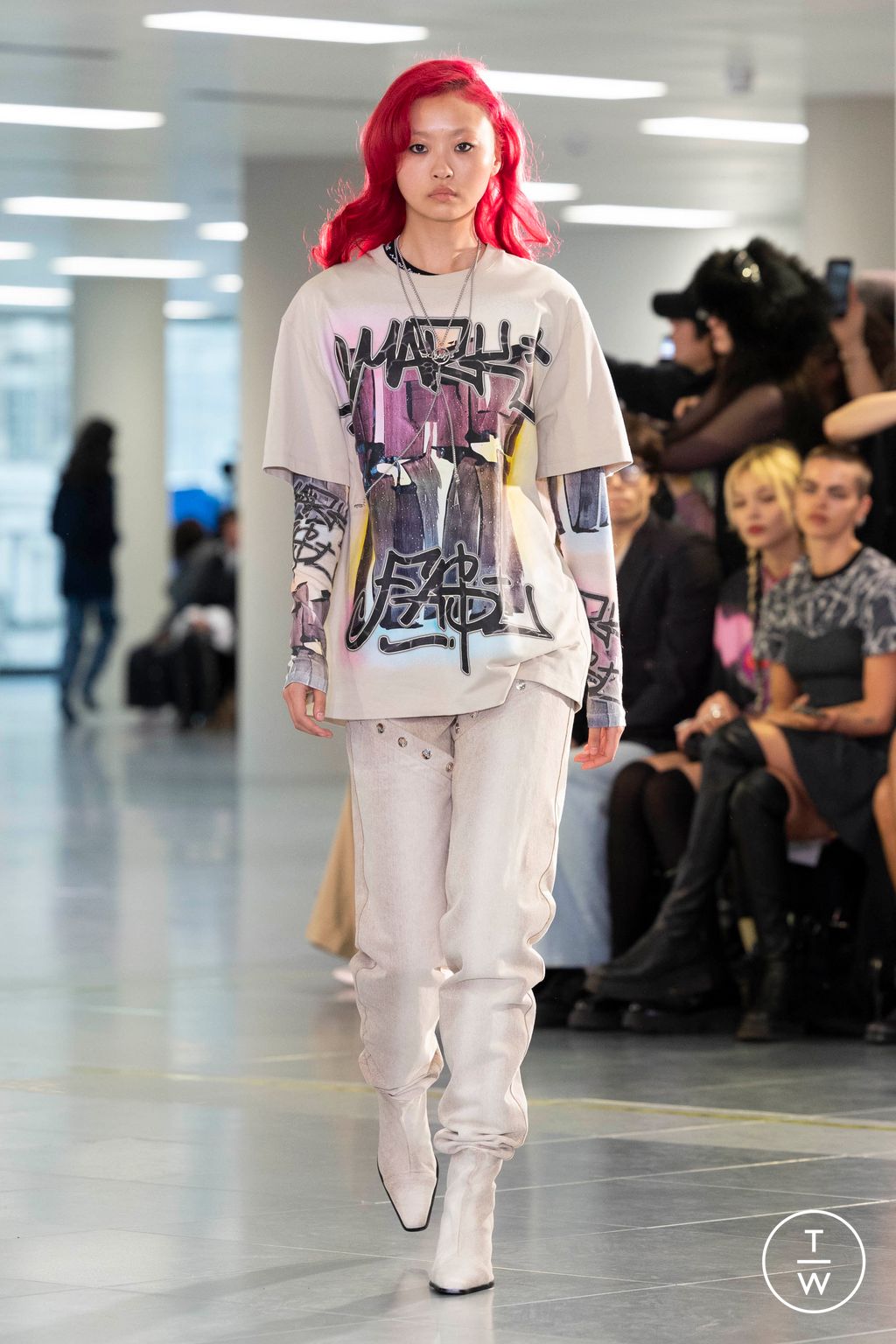 Fashion Week London Fall/Winter 2024 look 6 from the Mark Fast collection womenswear