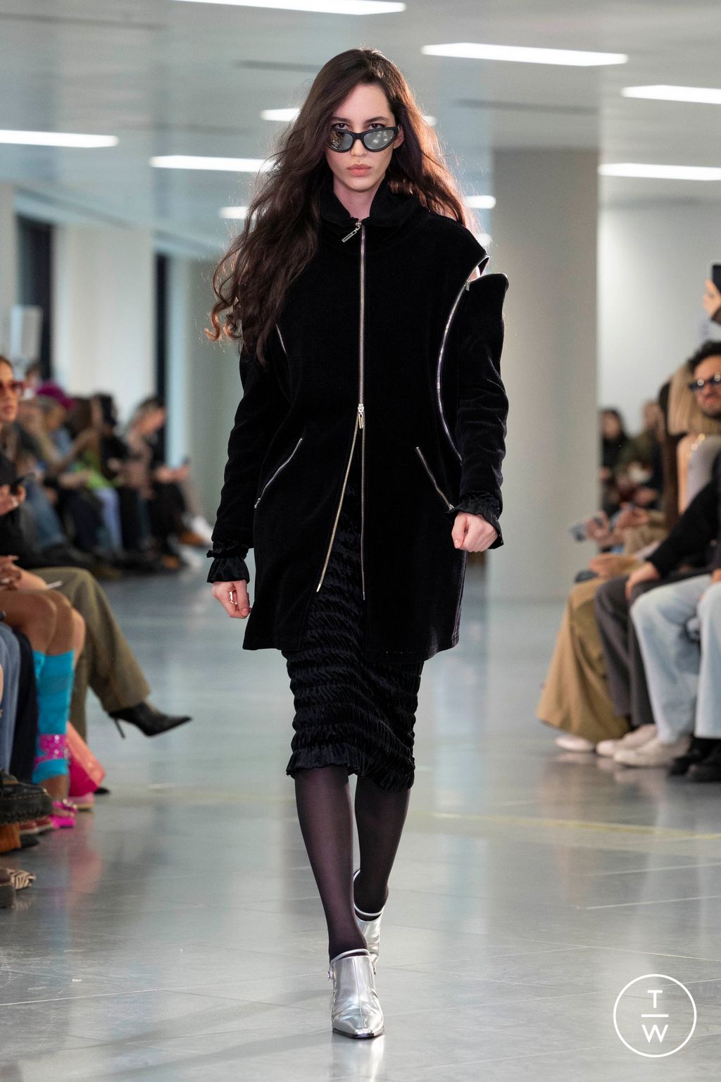Fashion Week London Fall/Winter 2024 look 9 de la collection Mark Fast womenswear