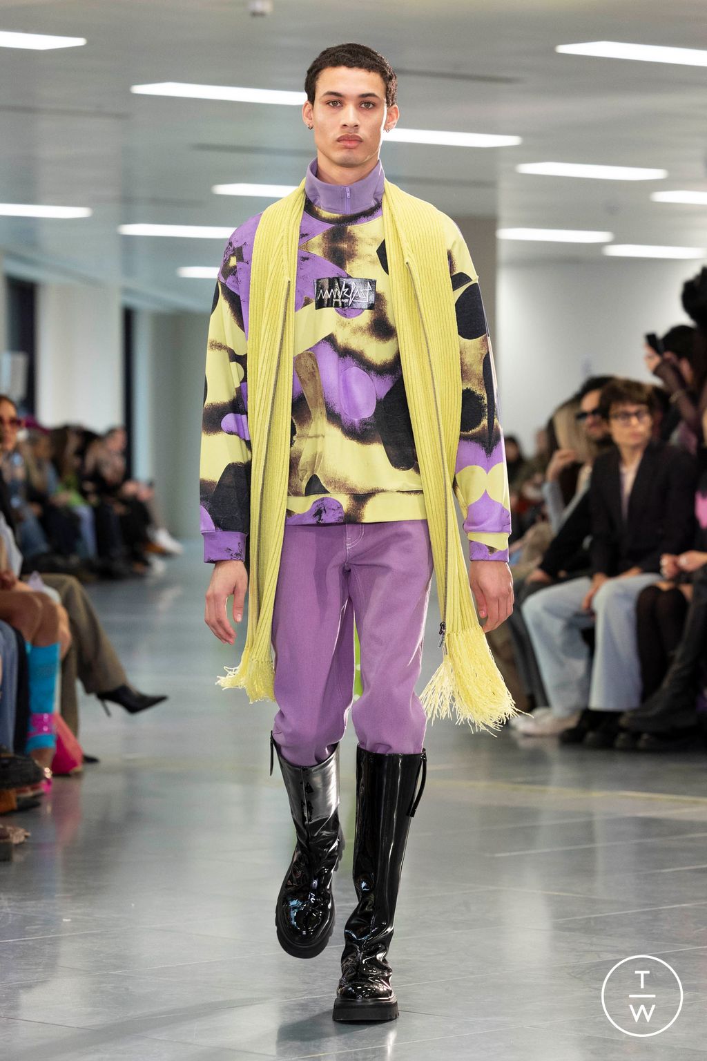 Fashion Week London Fall/Winter 2024 look 24 from the Mark Fast collection womenswear