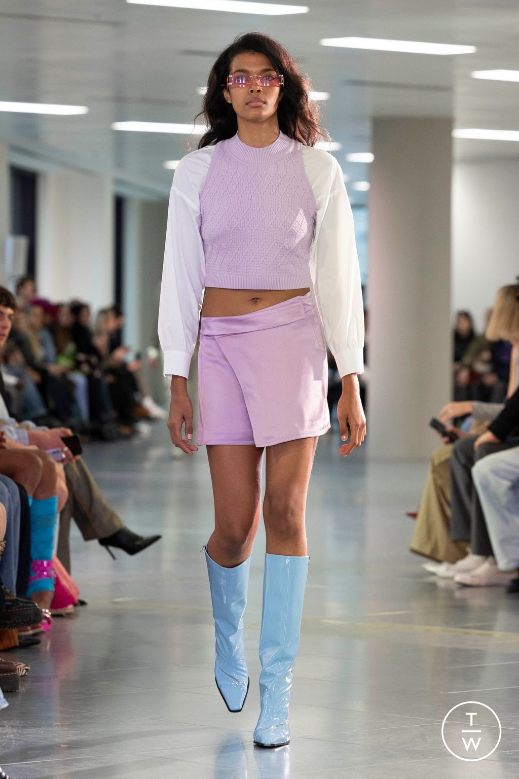 Fashion Week London Fall/Winter 2024 look 36 from the Mark Fast collection womenswear