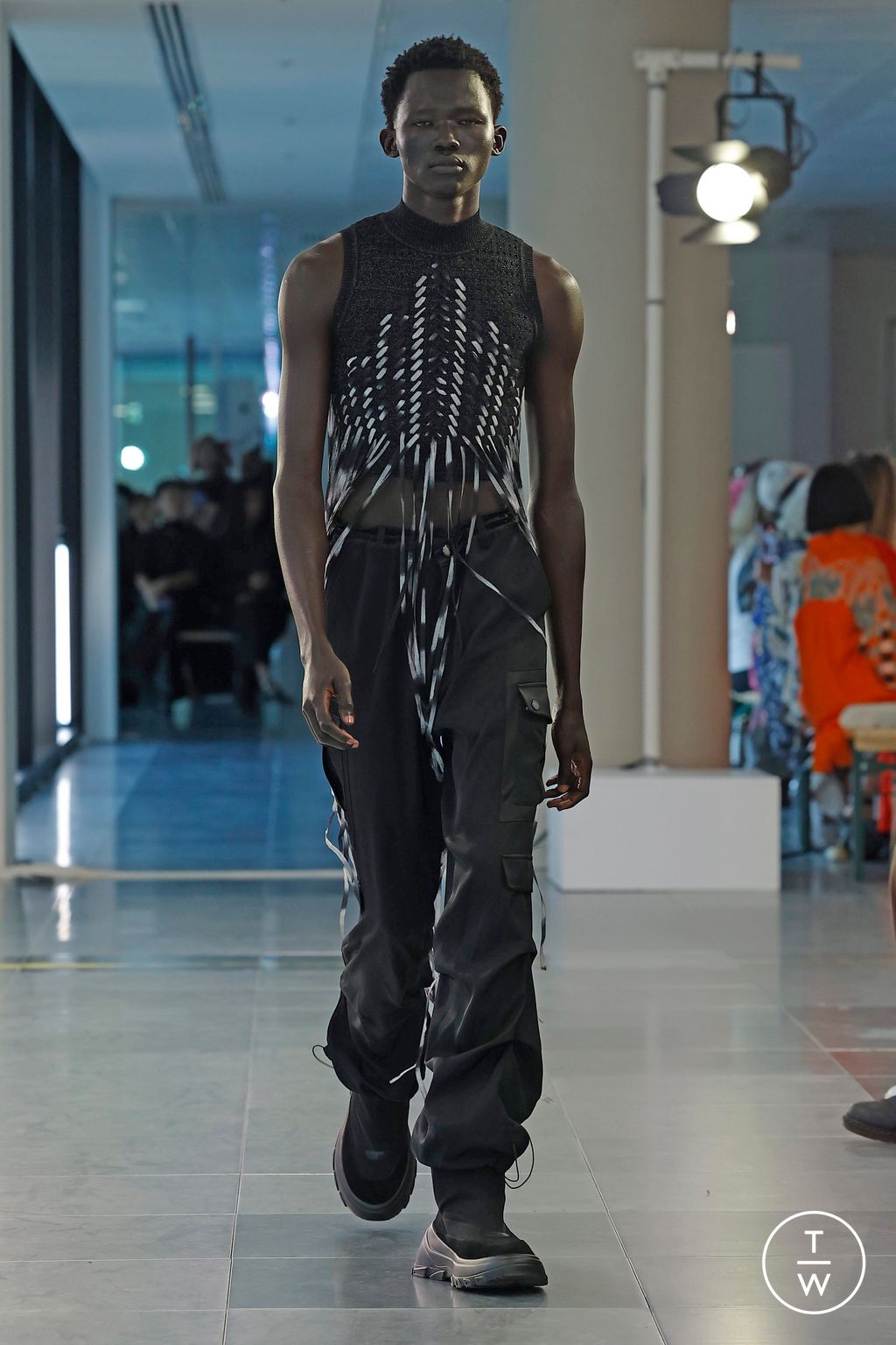 Fashion Week London Spring/Summer 2024 look 17 de la collection Mark Fast womenswear