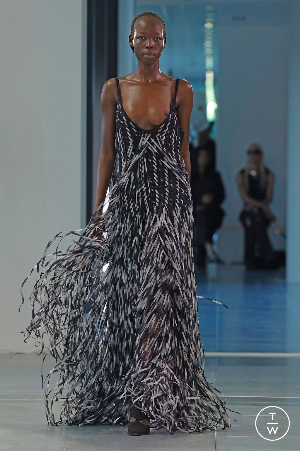 Fashion Week London Spring/Summer 2024 look 18 from the Mark Fast collection womenswear