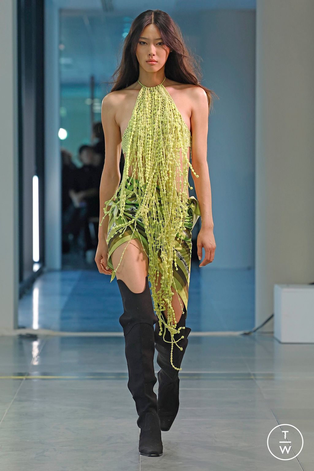 Fashion Week London Spring/Summer 2024 look 19 from the Mark Fast collection womenswear