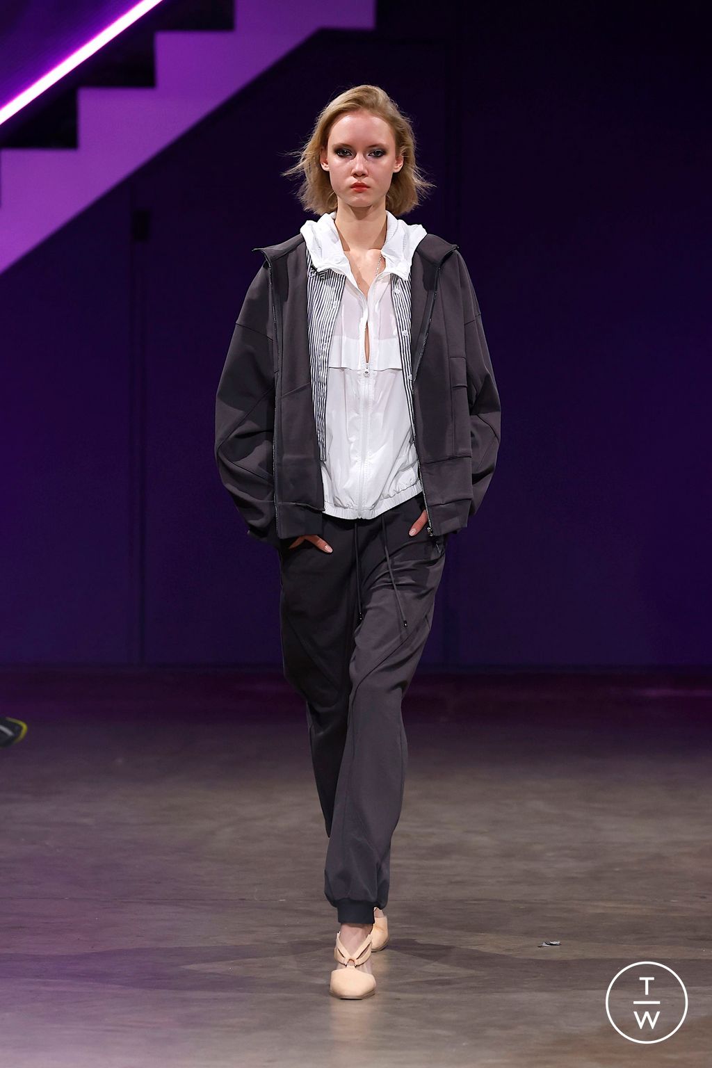 Fashion Week London Spring/Summer 2025 look 29 from the Mark Fast collection womenswear