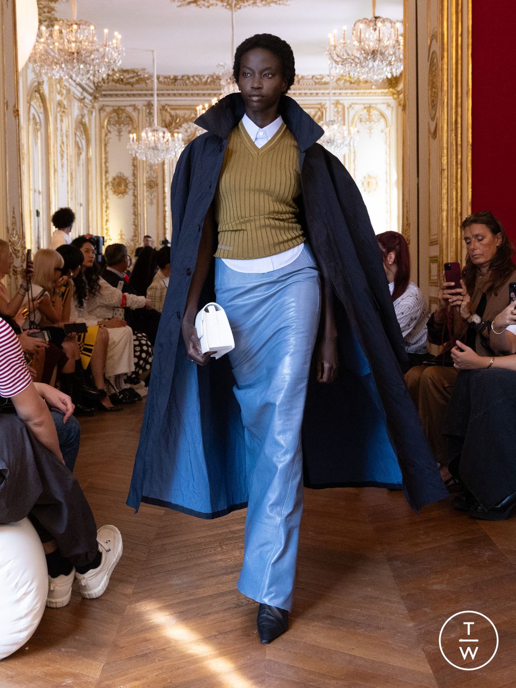 Fashion Week Paris Spring/Summer 2024 look 3 de la collection Marni womenswear