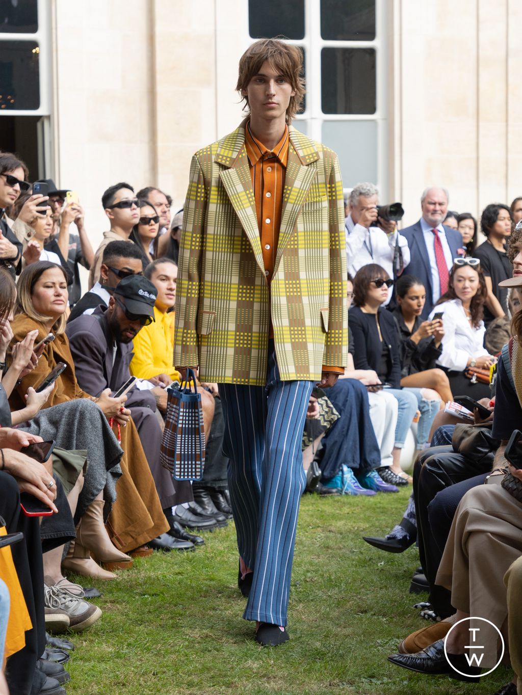 Fashion Week Paris Spring/Summer 2024 look 22 from the Marni collection womenswear