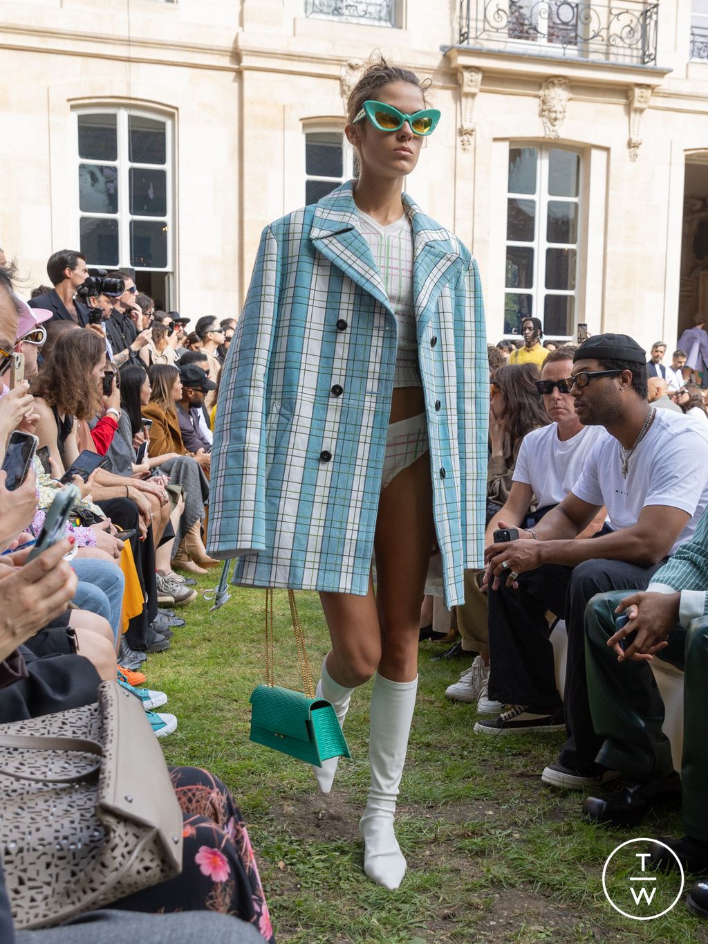 Fashion Week Paris Spring/Summer 2024 look 28 from the Marni collection 女装
