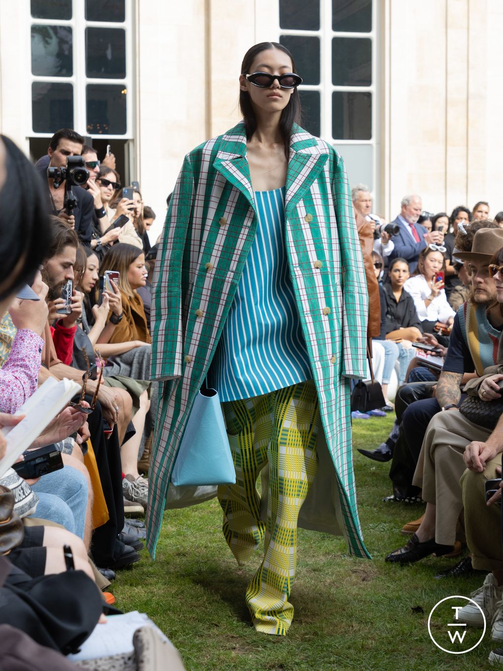 Fashion Week Paris Spring/Summer 2024 look 38 from the Marni collection womenswear