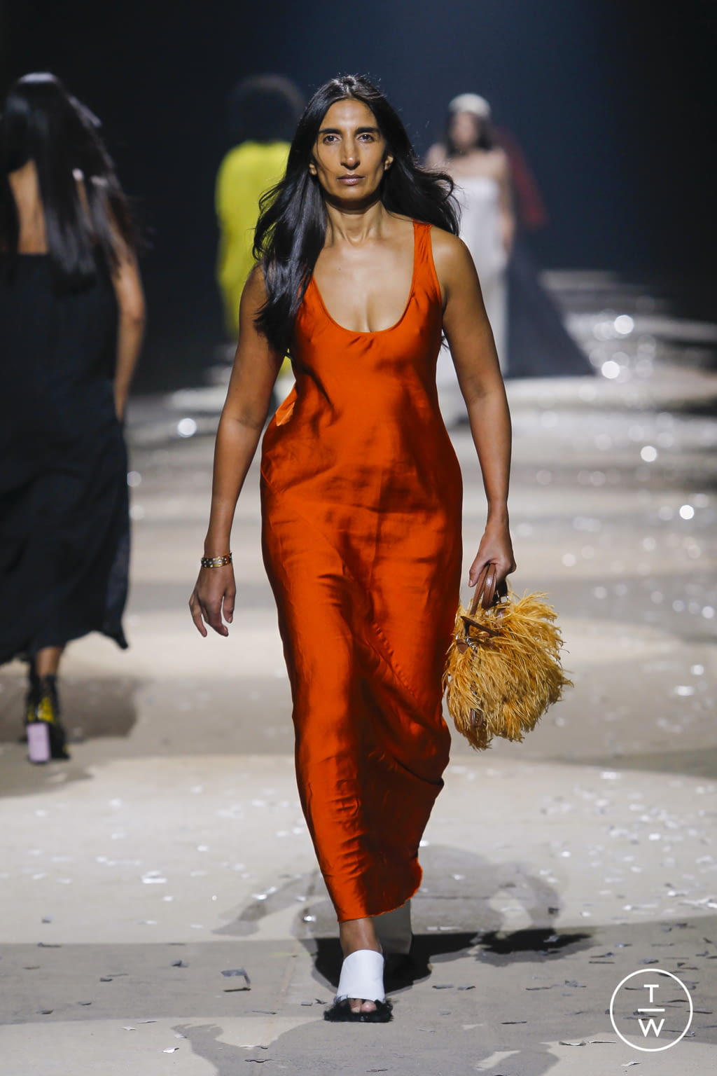 Fashion Week London Spring/Summer 2022 look 4 de la collection Marques' Almeida womenswear