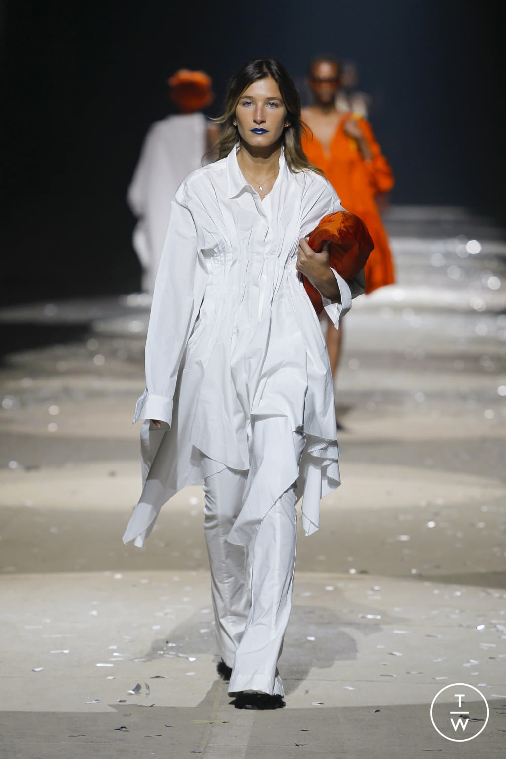 Fashion Week London Spring/Summer 2022 look 25 from the Marques' Almeida collection womenswear