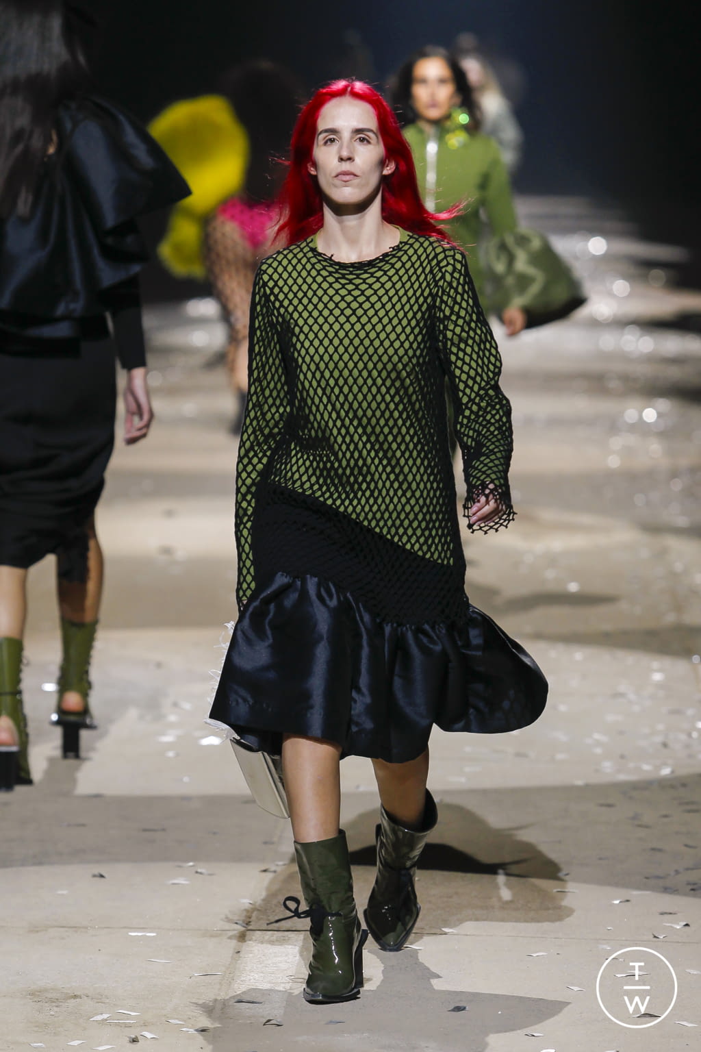 Fashion Week London Spring/Summer 2022 look 40 de la collection Marques' Almeida womenswear