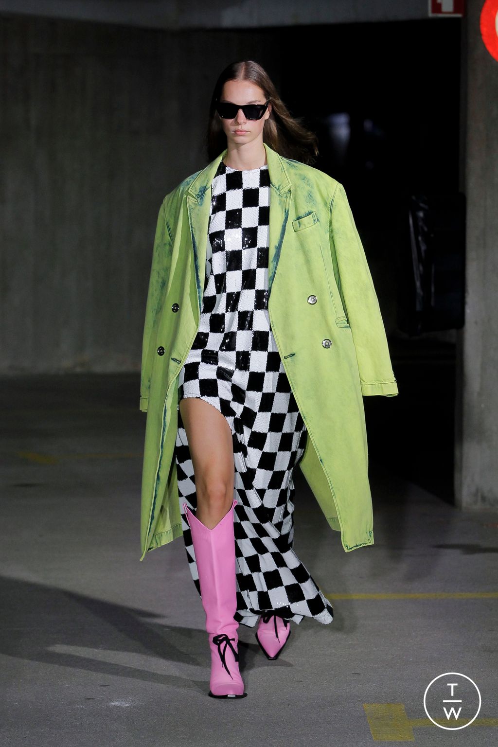 Fashion Week London Spring/Summer 2023 look 14 from the Marques' Almeida collection womenswear