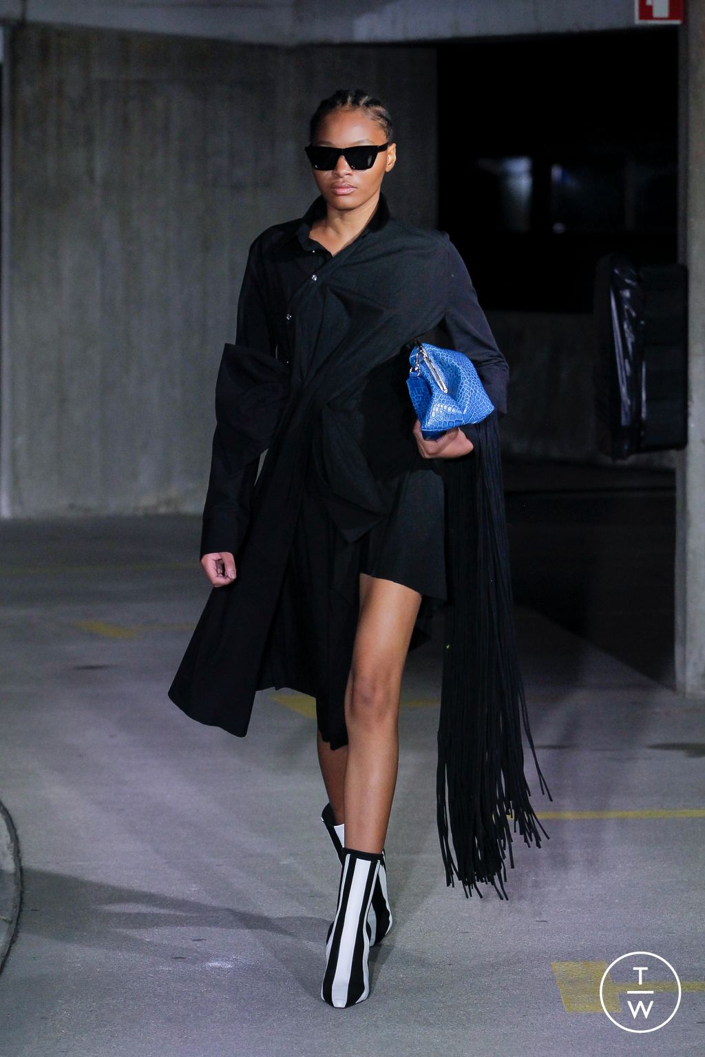 Fashion Week London Spring/Summer 2023 look 31 from the Marques' Almeida collection womenswear