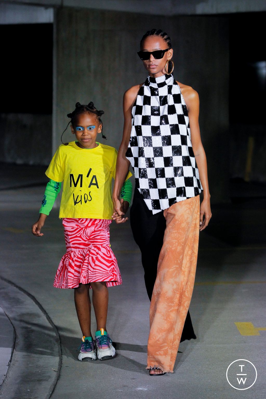 Fashion Week London Spring/Summer 2023 look 34 from the Marques' Almeida collection womenswear