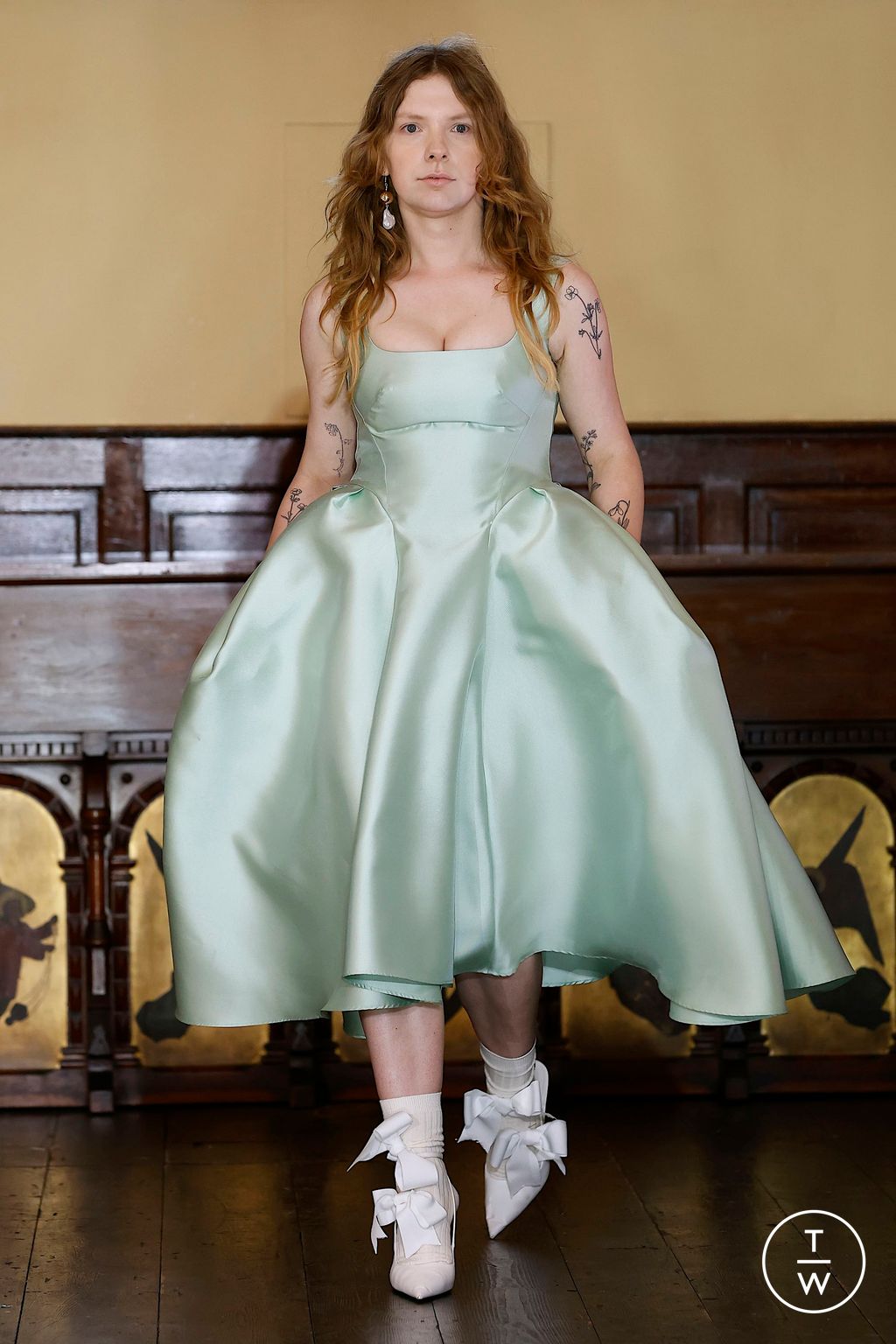 Fashion Week London Spring/Summer 2025 look 37 from the Marques' Almeida collection womenswear