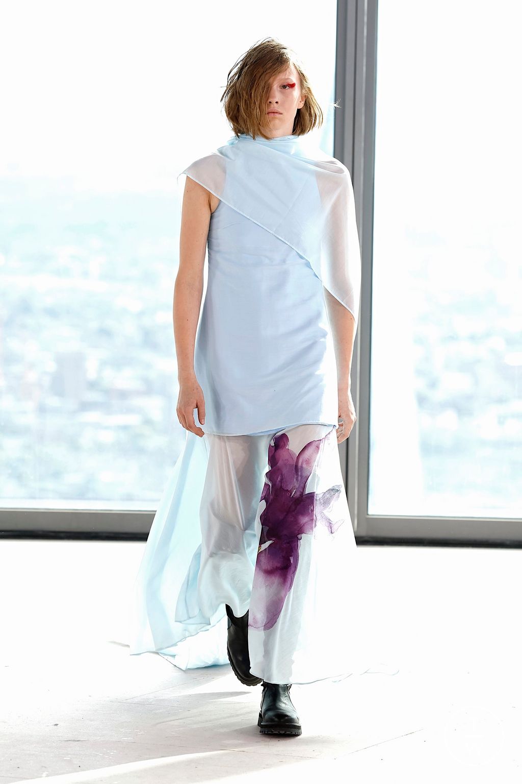 Fashion Week London Spring/Summer 2026 look 13 from the Marques' Almeida collection womenswear