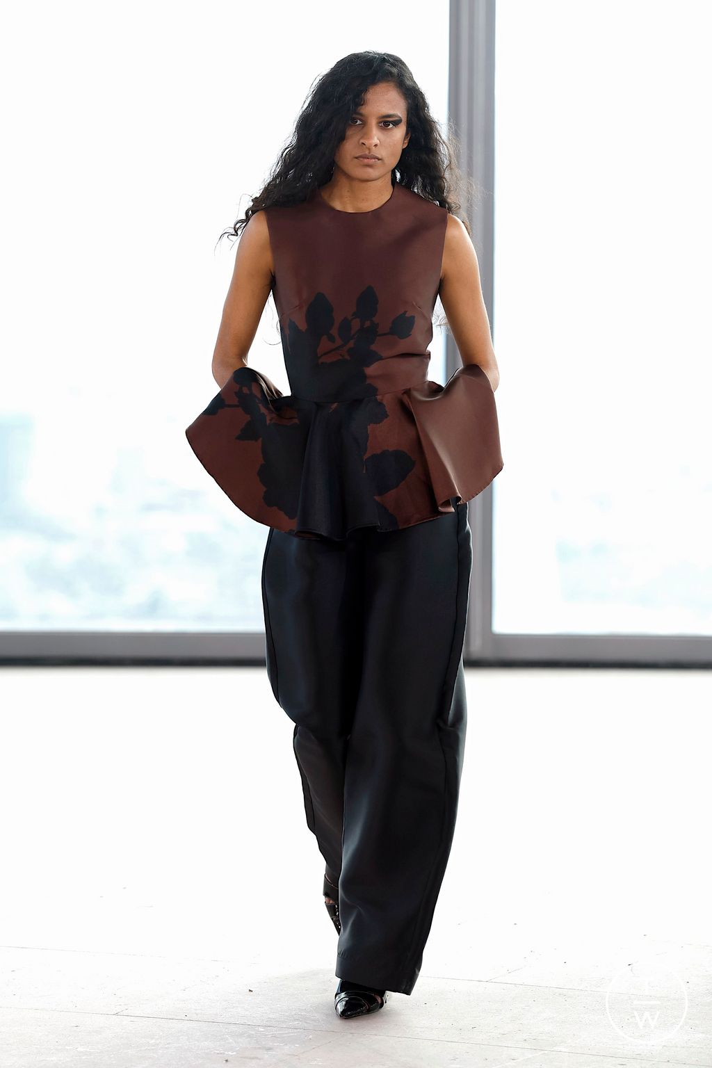 Fashion Week London Spring/Summer 2026 look 40 from the Marques' Almeida collection womenswear