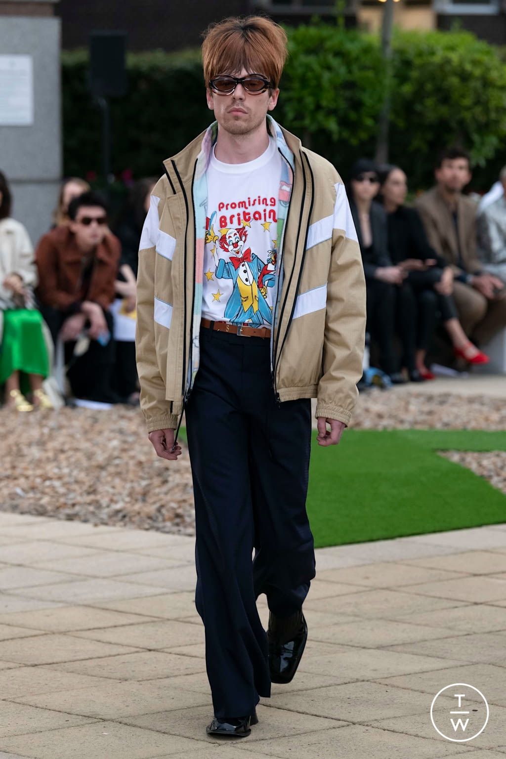 Fashion Week London Spring/Summer 2020 look 2 de la collection Martine Rose menswear