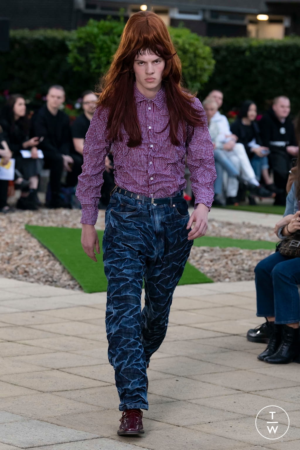 Fashion Week London Spring/Summer 2020 look 20 from the Martine Rose collection menswear
