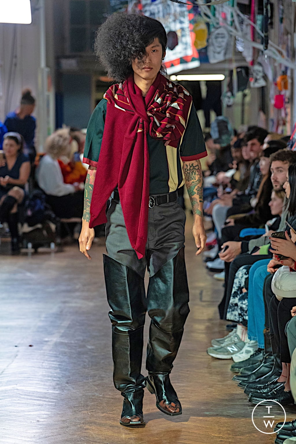 Fashion Week London Fall/Winter 2020 look 12 from the Martine Rose collection menswear
