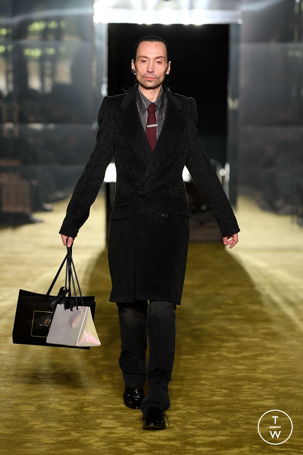 Fashion Week Florence - Pitti Fall/Winter 2023 look 5 from the Martine Rose collection menswear