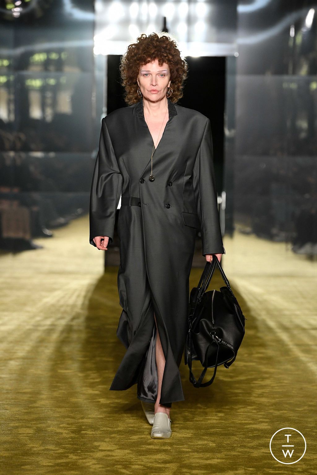 Fashion Week Florence - Pitti Fall/Winter 2023 look 12 de la collection Martine Rose menswear