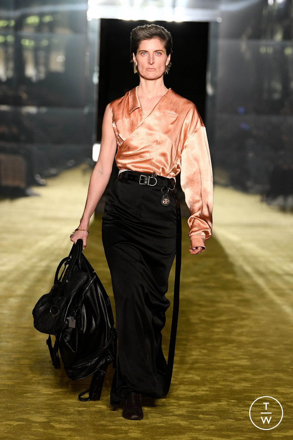 Fashion Week Florence - Pitti Fall/Winter 2023 look 19 de la collection Martine Rose menswear