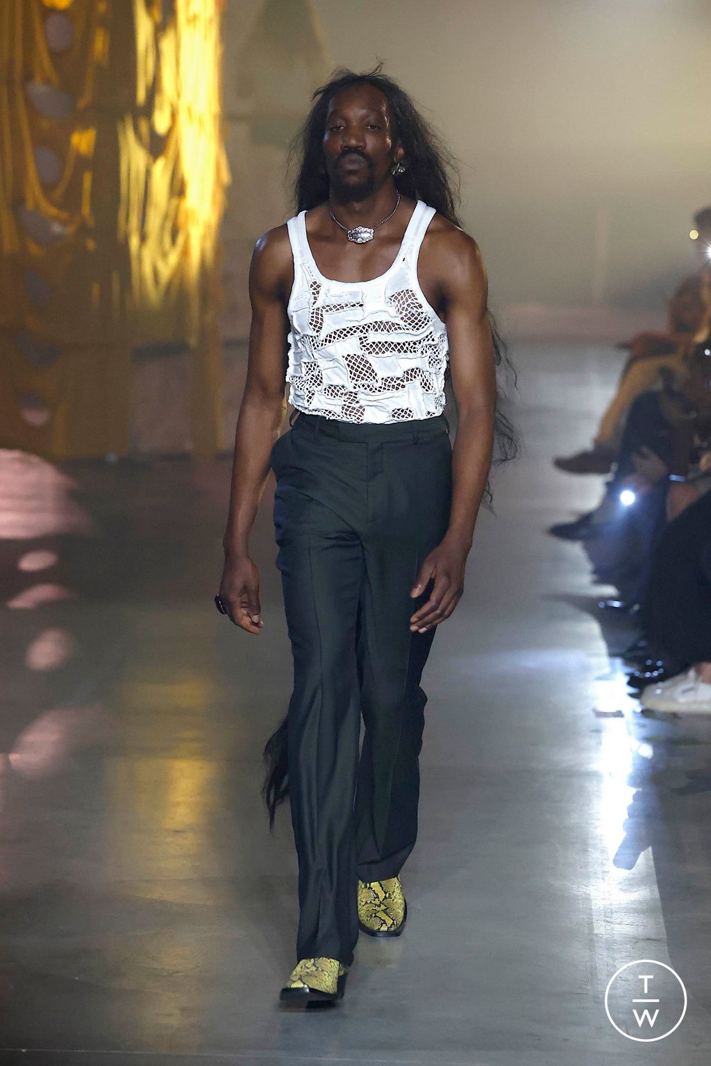 Fashion Week Milan Spring/Summer 2025 look 8 from the Martine Rose collection menswear