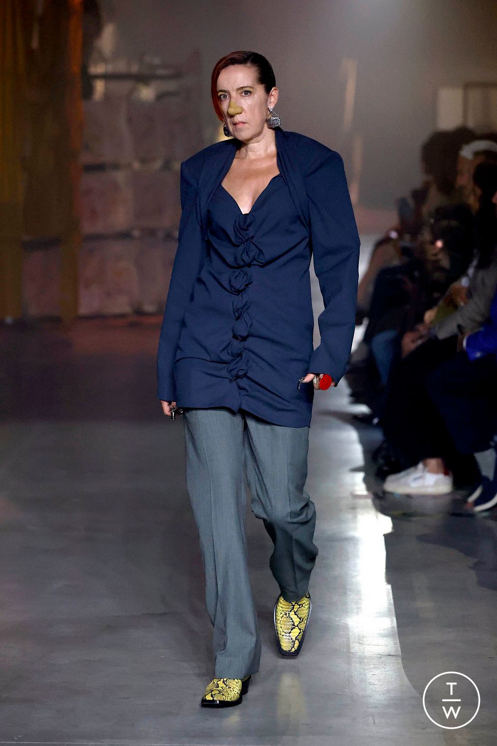 Fashion Week Milan Spring/Summer 2025 look 12 from the Martine Rose collection menswear