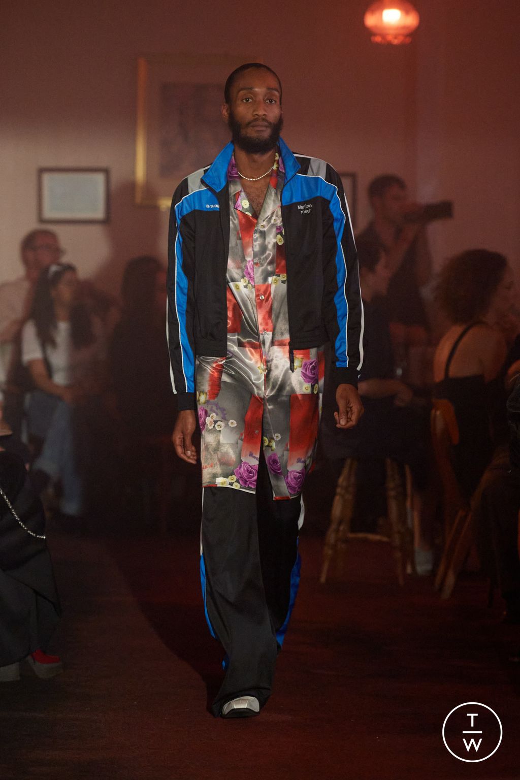 Fashion Week London Spring/Summer 2024 look 2 de la collection Martine Rose menswear