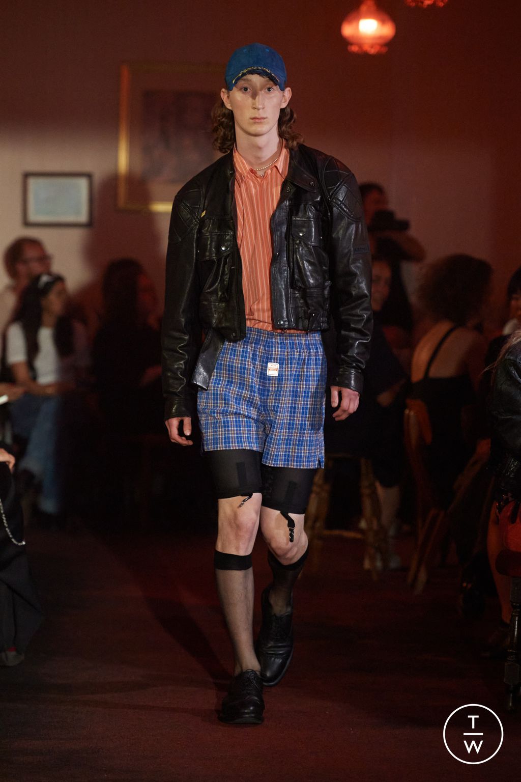 Fashion Week London Spring/Summer 2024 look 35 from the Martine Rose collection menswear