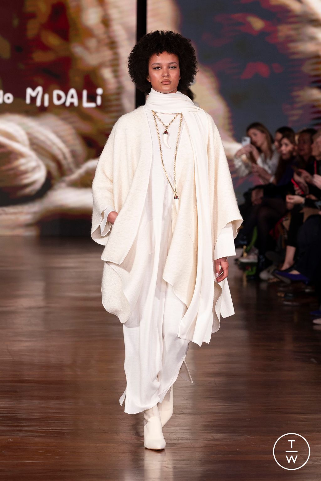 Fashion Week Milan Fall/Winter 2024 look 2 from the Martino Midali collection womenswear