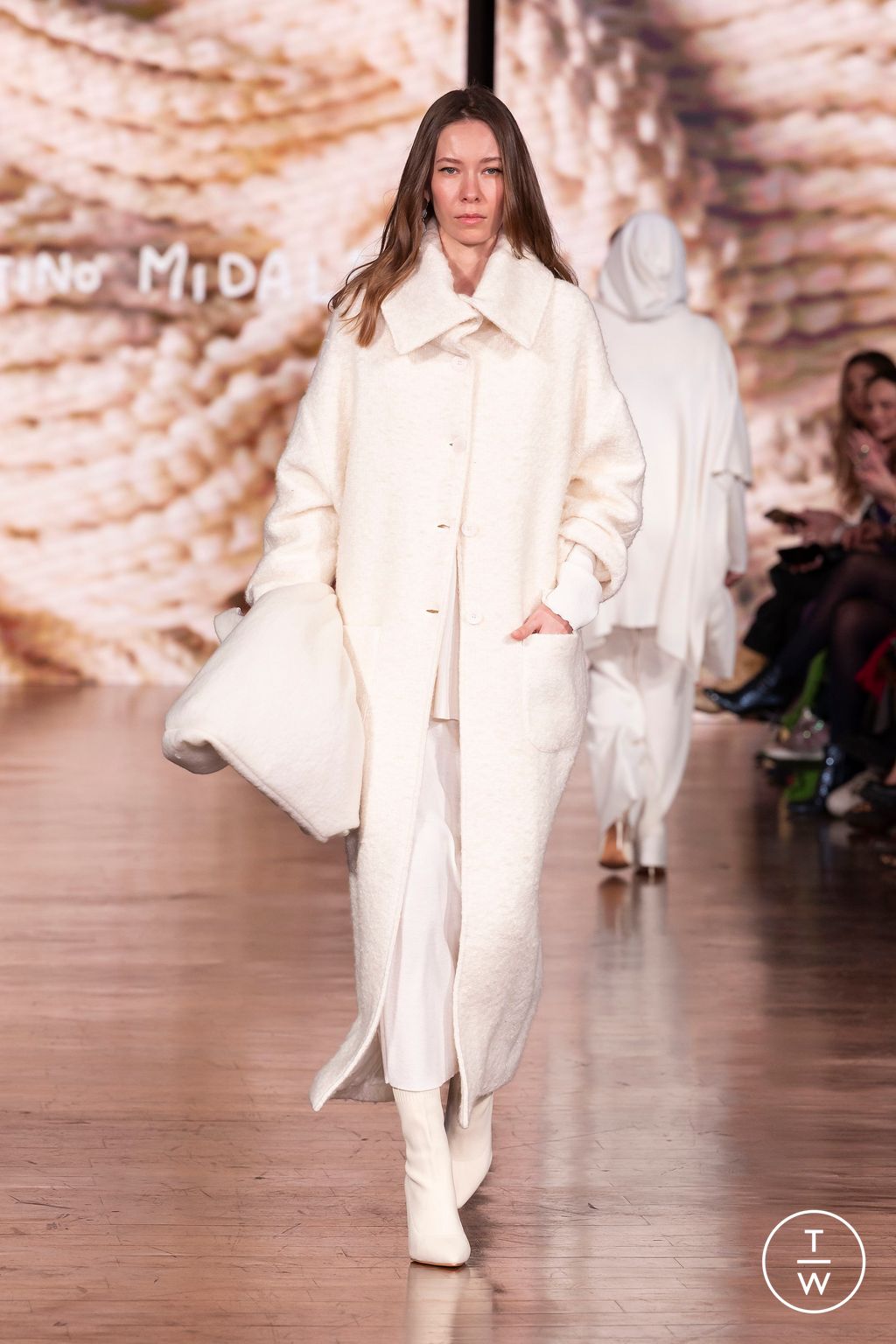Fashion Week Milan Fall/Winter 2024 look 6 from the Martino Midali collection 女装