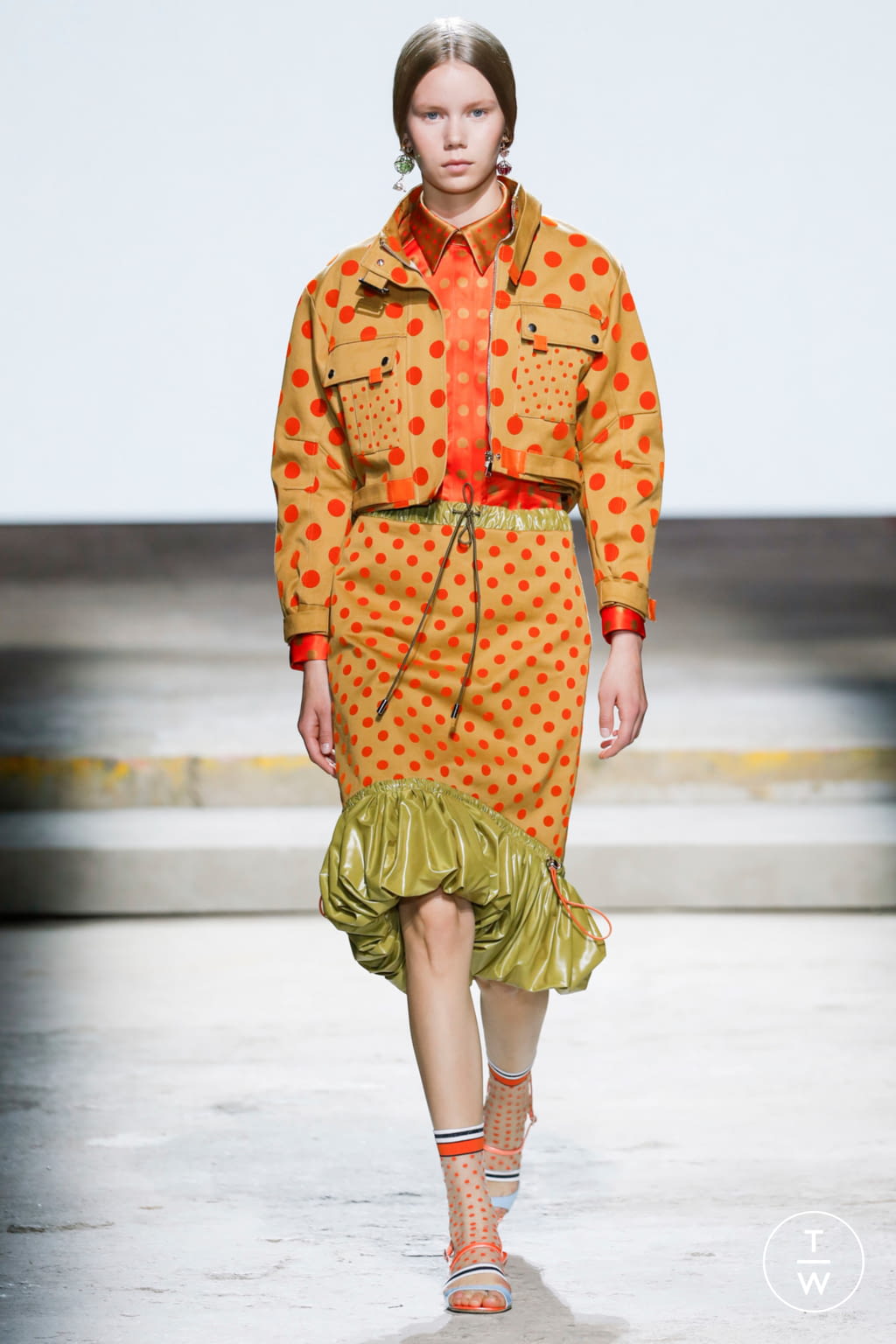 Fashion Week London Spring/Summer 2018 look 14 from the Mary Katrantzou collection womenswear