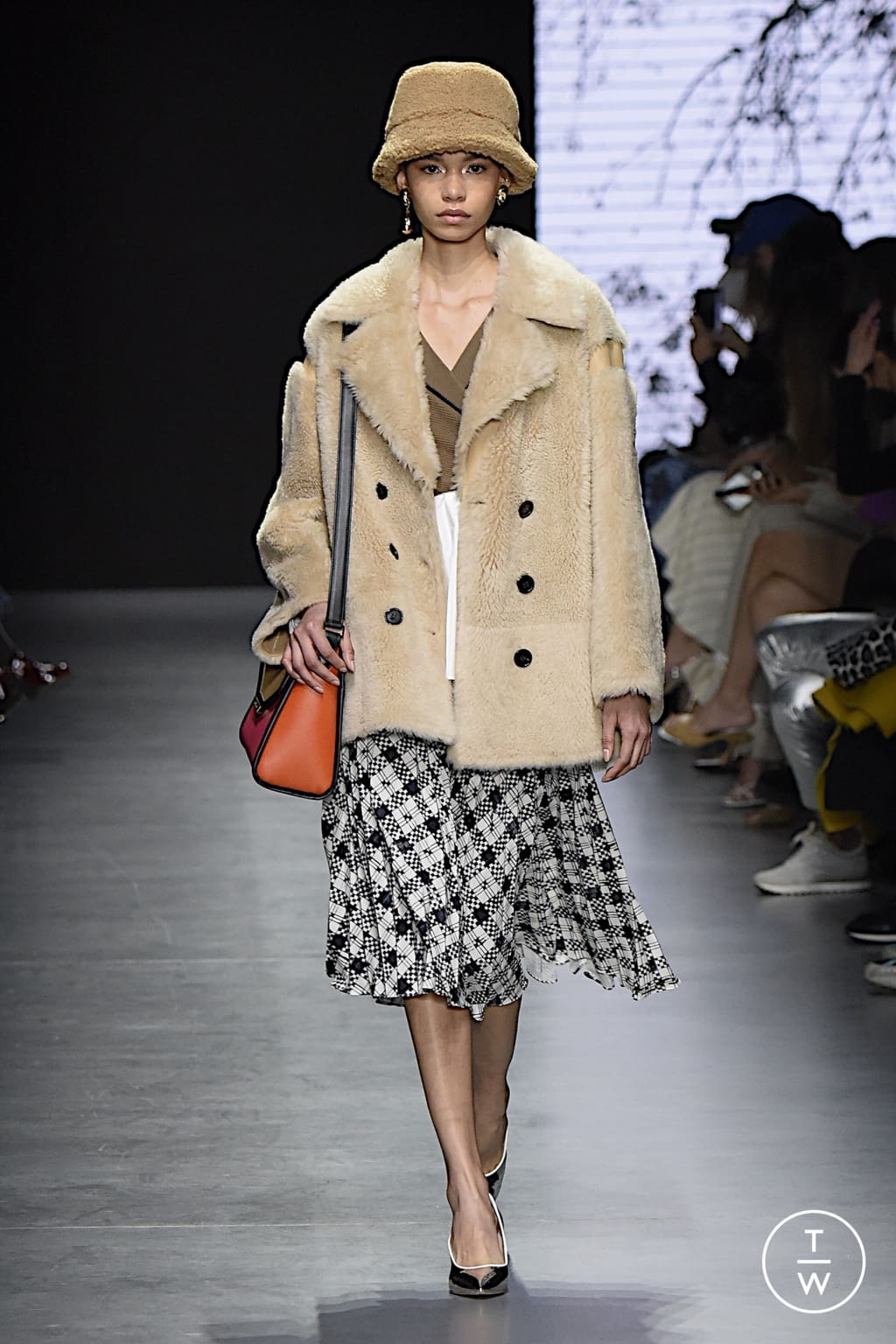 Fashion Week Milan Fall/Winter 2022 look 7 from the Maryling collection womenswear