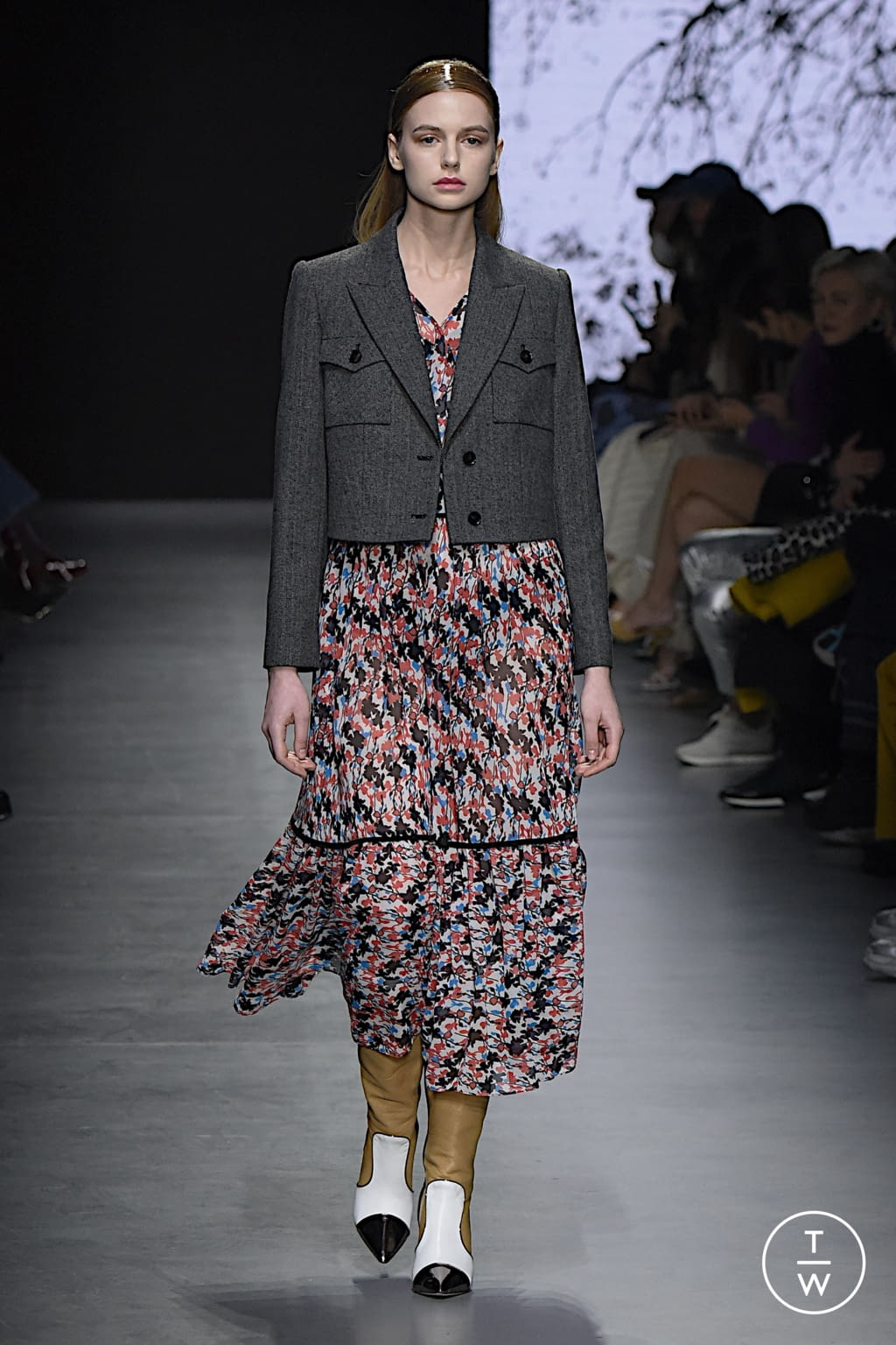 Fashion Week Milan Fall/Winter 2022 look 17 de la collection Maryling womenswear