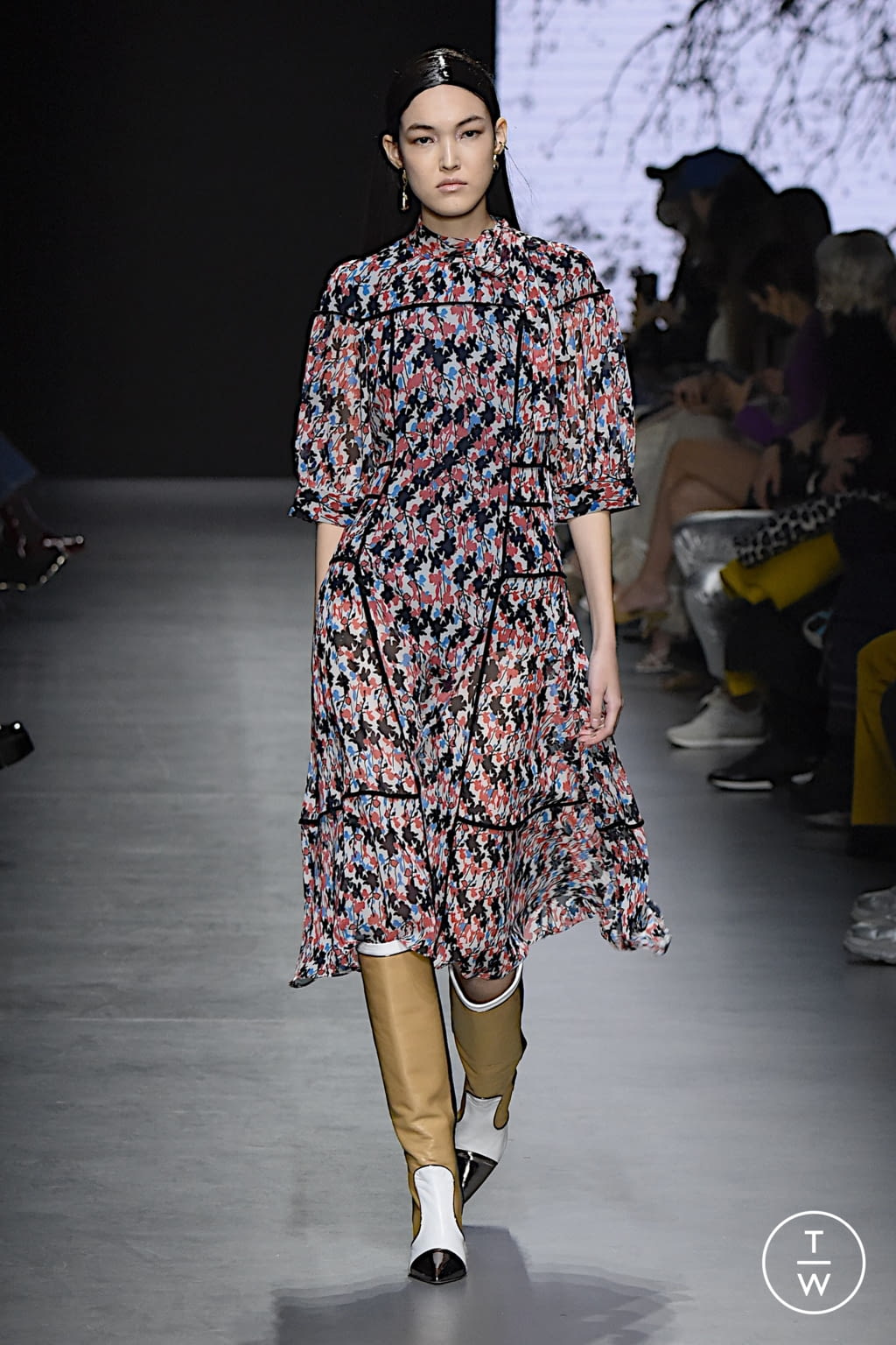 Fashion Week Milan Fall/Winter 2022 look 18 from the Maryling collection womenswear