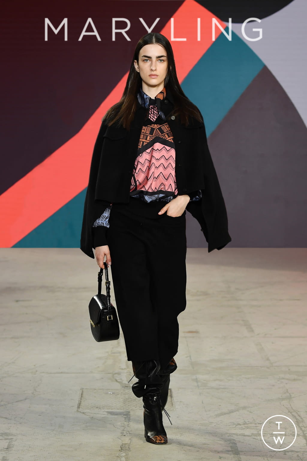 Fashion Week Milan Fall/Winter 2021 look 10 de la collection Maryling womenswear