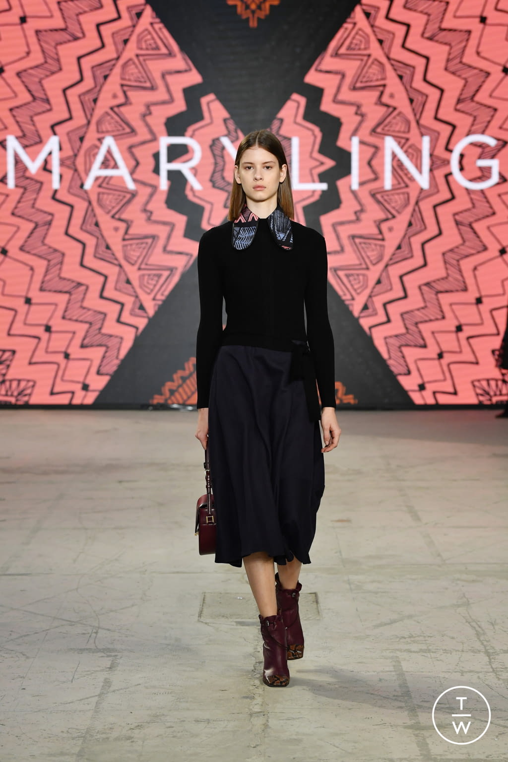 Fashion Week Milan Fall/Winter 2021 look 14 de la collection Maryling womenswear