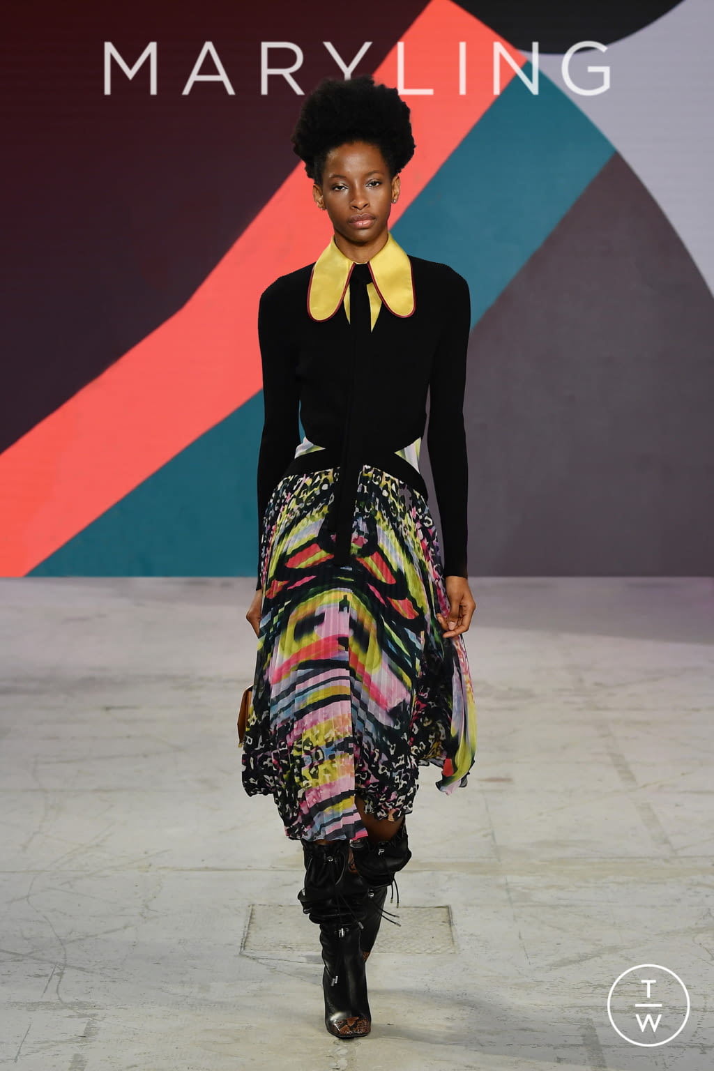 Fashion Week Milan Fall/Winter 2021 look 16 de la collection Maryling womenswear