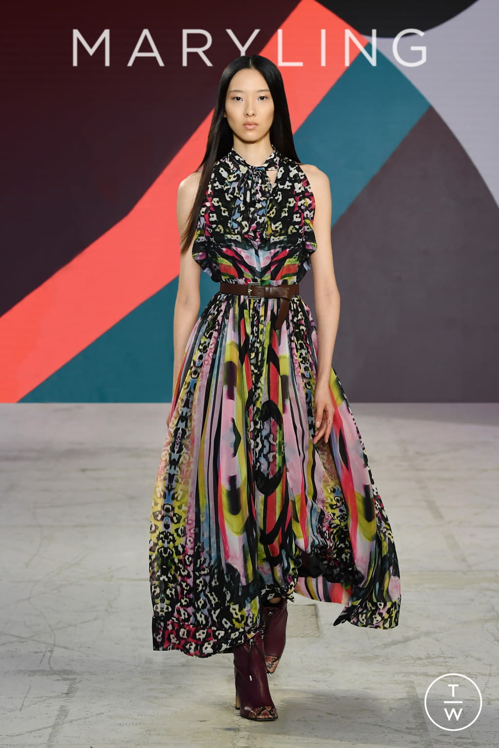 Fashion Week Milan Fall/Winter 2021 look 18 de la collection Maryling womenswear