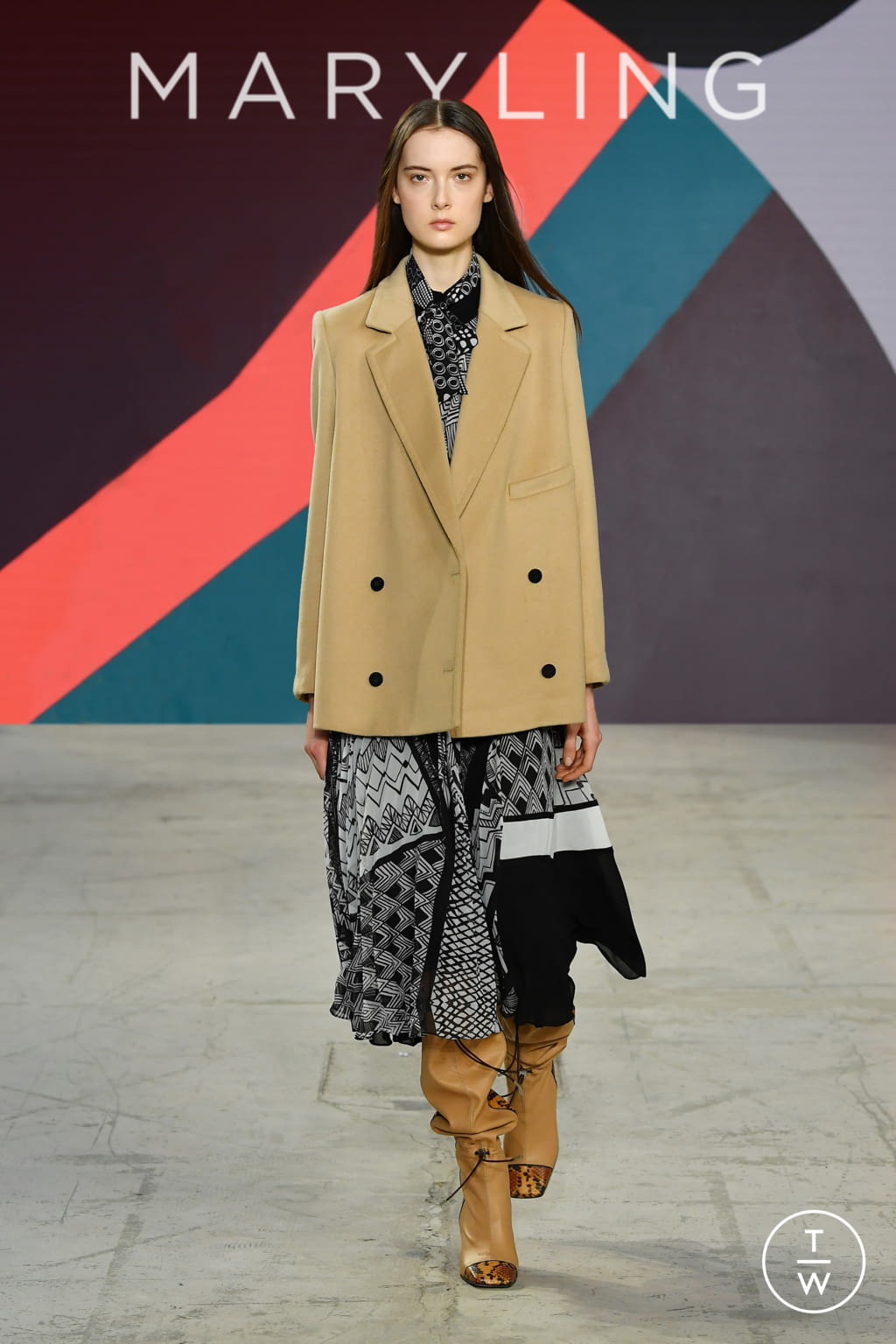 Fashion Week Milan Fall/Winter 2021 look 20 from the Maryling collection 女装