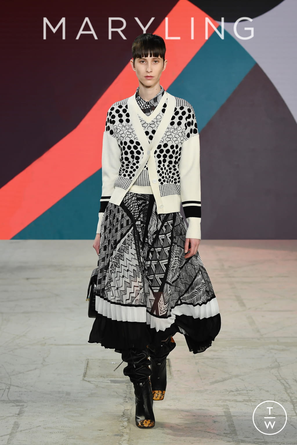 Fashion Week Milan Fall/Winter 2021 look 22 de la collection Maryling womenswear