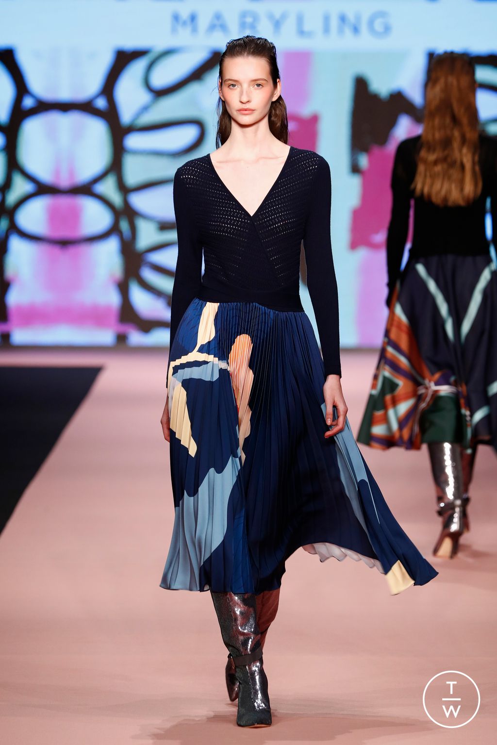 Fashion Week Milan Fall/Winter 2023 look 13 from the Maryling collection 女装