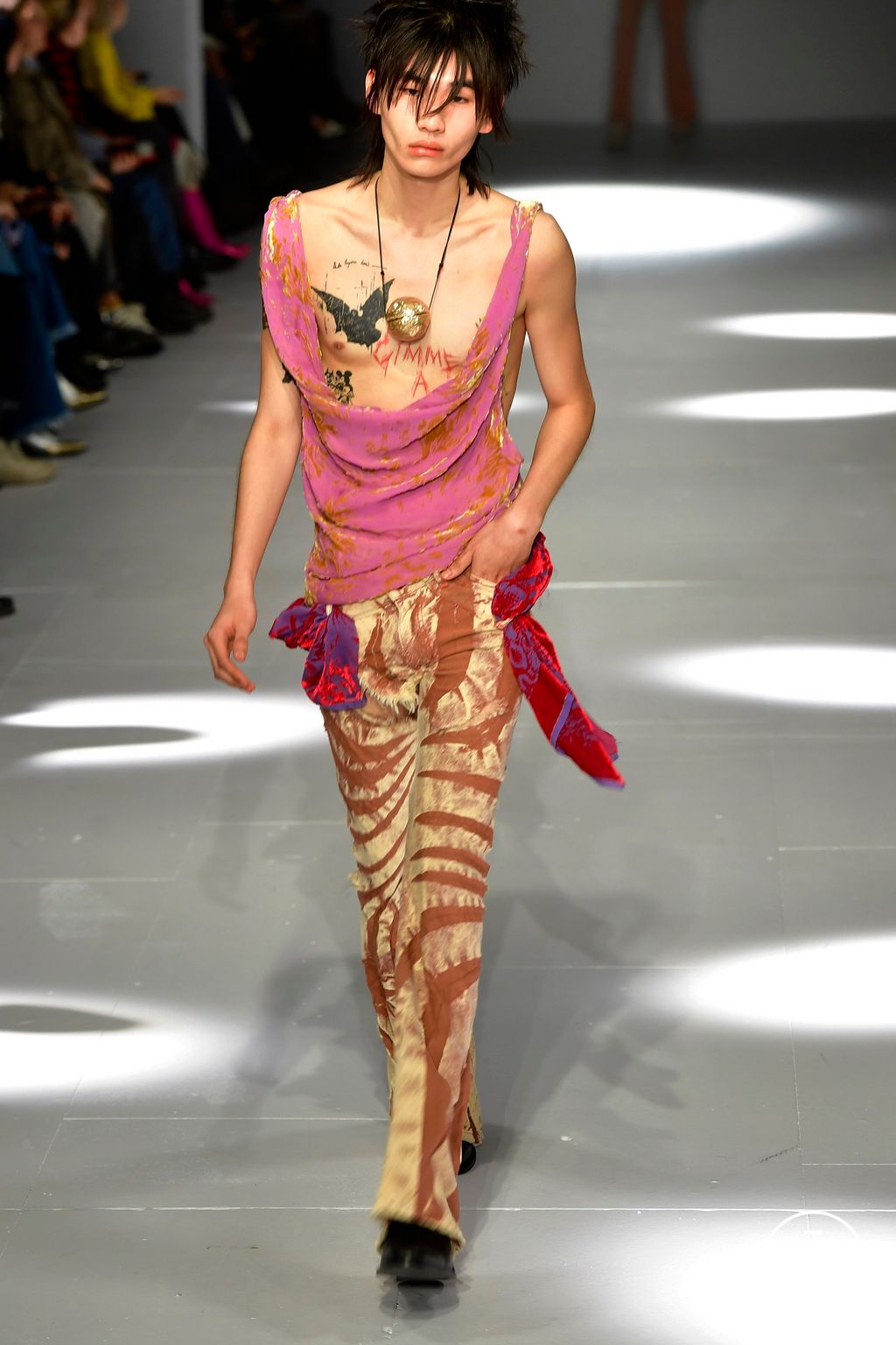 Fashion Week London Fall/Winter 2024 look 2 from the Masha Popova collection womenswear