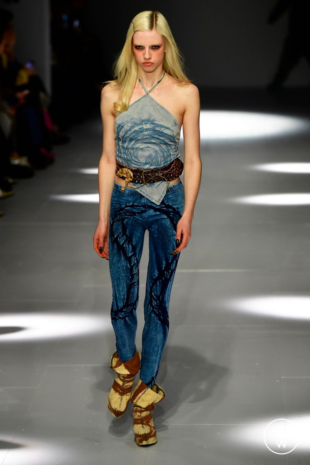 Fashion Week London Fall/Winter 2024 look 10 de la collection Masha Popova womenswear