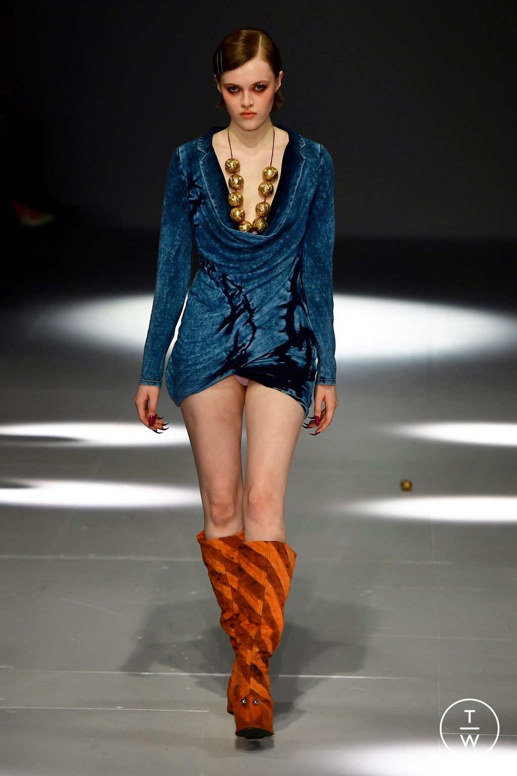 Fashion Week London Fall/Winter 2024 look 16 from the Masha Popova collection womenswear