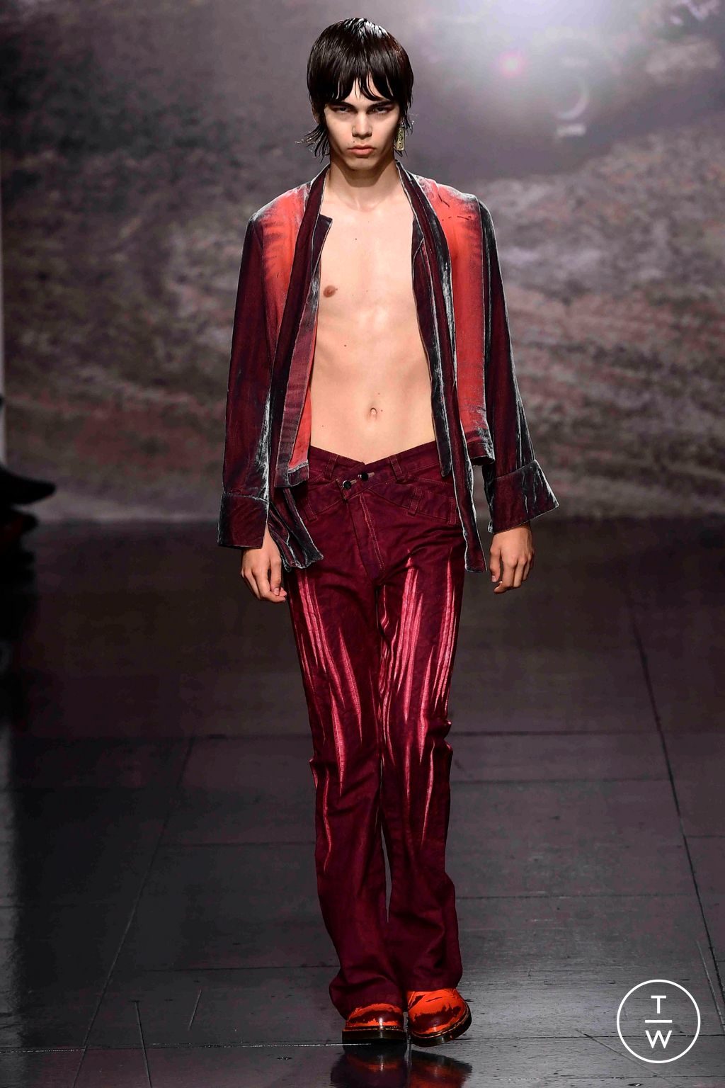 Fashion Week London Spring/Summer 2024 look 24 from the Masha Popova collection 女装